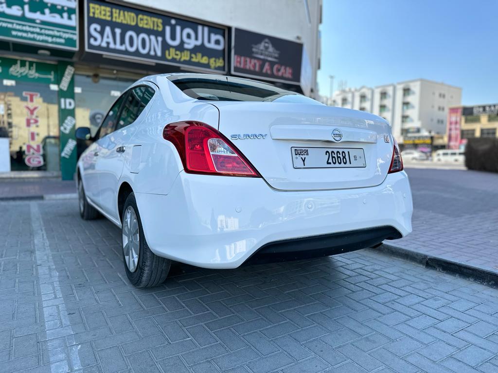 Nissan Sunny 2022-4